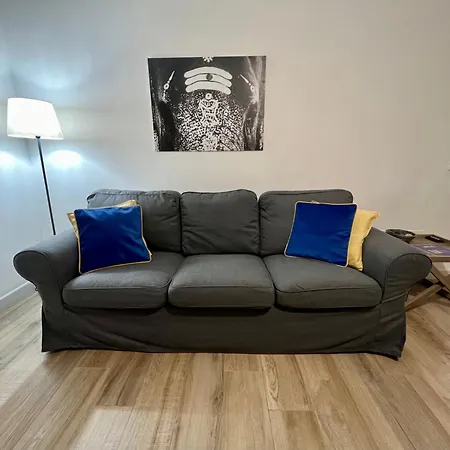 Bellhome 2 - Elegante Nel Centro Di 아파트 *