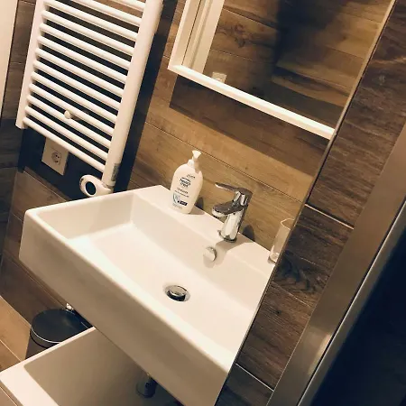 아파트 Bellhome 2 - Elegante Nel Centro Di