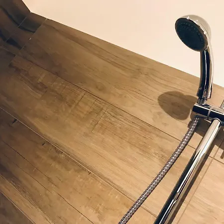 Bellhome 2 - Elegante Nel Centro Di 바리